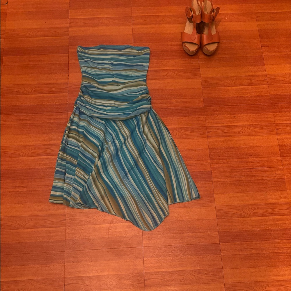 Blue dress
